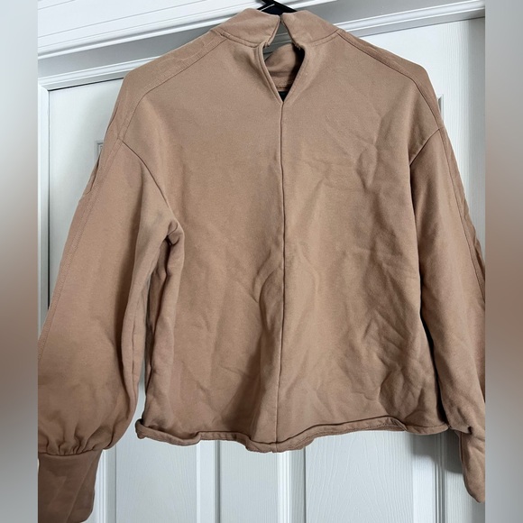 Zara Tan Women's Sweatshirt - Size Medium - Picture 5 of 6